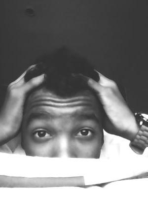 im a  choreographer. i make tumblrs. poetry. love to make friend im a Leo... Jordan freak :);)-