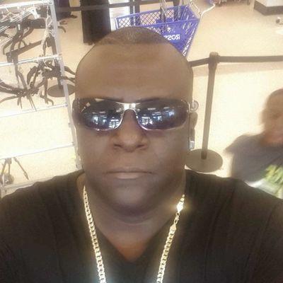 Dovessec's profile picture. 