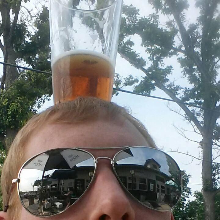I like beer and video games.