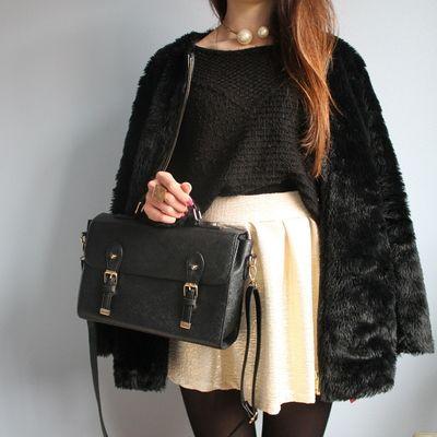 izasmoge's profile picture. Nuestros looks diarios cada dia.
Our daily looks every single day.
Tous nos looks tous les jours. INSTAGRAM: @twicestylish