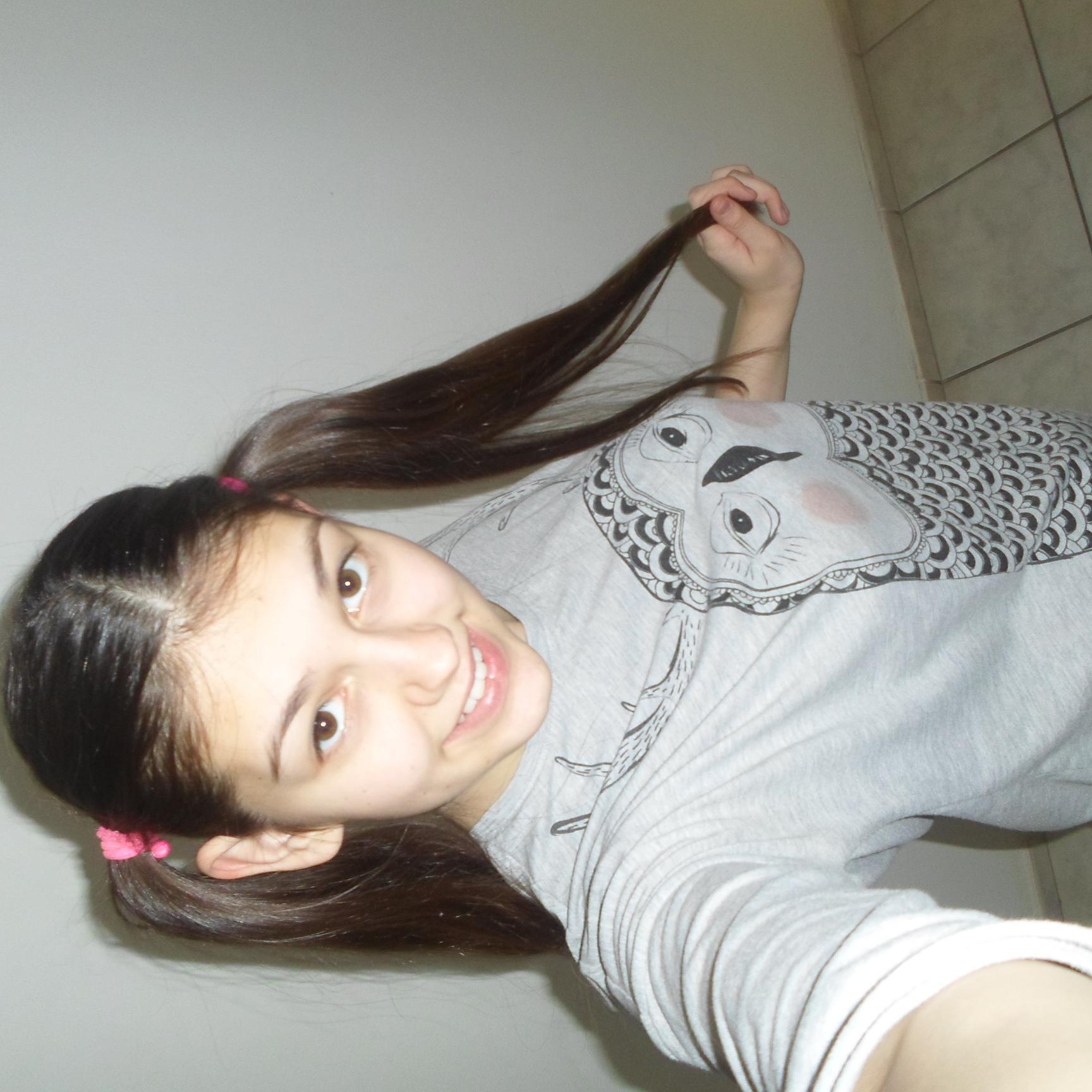 Hello:)
I'm Hungarian. :))