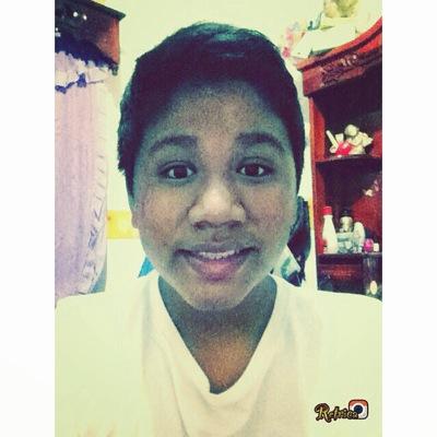 Soy Lázaro Antonio . Tengo 14 años y estoy disponible instagram: lazarilloxd facebook:lazarilloxd Y me gusta la musica