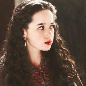 «I'll come back, when you call me. No need to say goodbye» •Narnia is just a kids game• ||Peter, Edmund, Lucy||