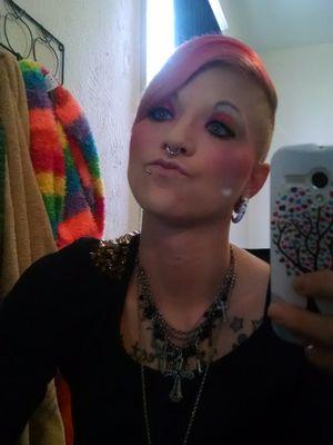 therockstarbaby's profile picture. 