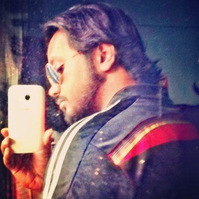 Dπ€∆M£® LoV€® FOODI€ | DIE HARD FAN OF @asliyoyo @iamsrk  @Eminem & @Its_Raftaar |Frustrated Civil Engineer|