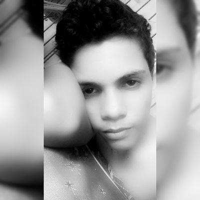 gosto de funk, menino muito engraçado, sou entrosado