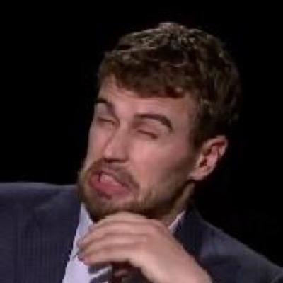 SHEO & Divergent followed with the occasional tweets of OUAT | Captain Swan | TMR | KC | The 100