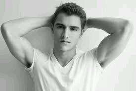 The son of Apollo who can't keep it in his pants. boys and girls, step into my bed please