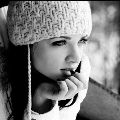 EmelSAN10's profile picture. 