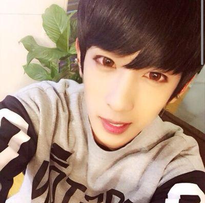 Woo Chang Bum, 93' line ~ rapper dei 100%
