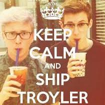 Troye Sivan, Tyler Oakley, Connor Franta, Dan Howell, Phil Lester. Like ^-^ Everything...