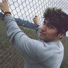 goal in life is to travel the world, and while im doing that go on an adventure somwehere crazy with jc caylen☁