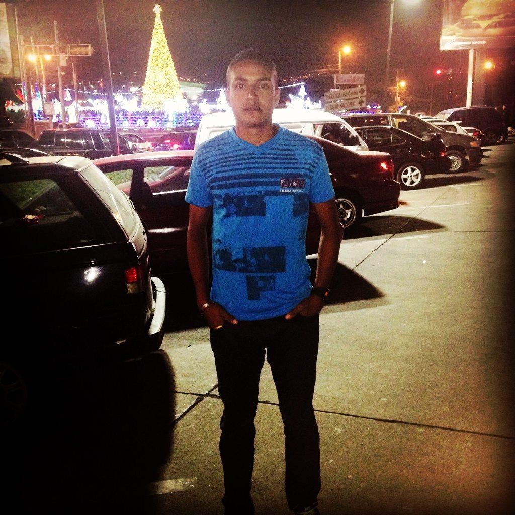Whatsapp 32772312.            Fb edgarchavez_94@hotmail.com