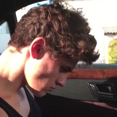 I guess I'll just wedge my body between the ceiling and the floor / ya boy gilinsky follows