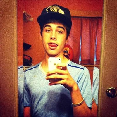 AustinSigs's profile picture. IDGT