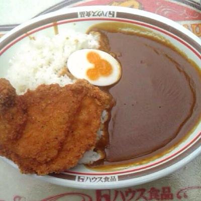 自称ラジオパーソナリティ