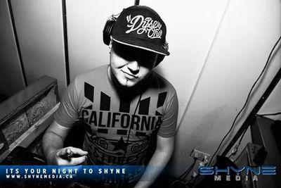 Urban Latin DJ / 6474731991 bbm:7499F988
