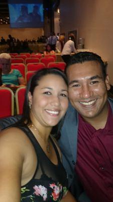 Empresario Amway, generación Y, odontologo UC