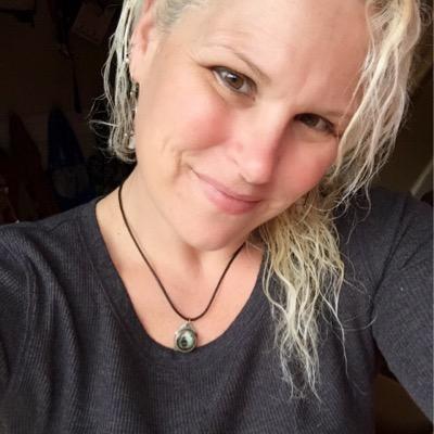 Artsy kinda girl, garden, cook, farming, have nine children, always creating something from soapmaking, photography to jewelry, I also teach classes.