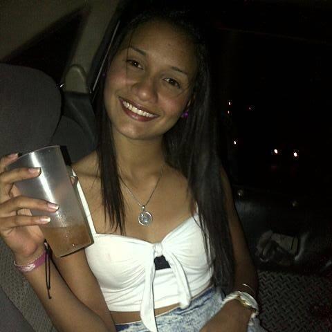 Nunca dejes de intentar, solo por miedo a  equivocarte♥
   ¡soy gemela!(˘⌣˘)ε˘`)
