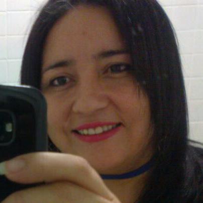 Amazonense, caboquinha, mãe de um autista, amo história, humor, HQ, empreendedorismo, Direito, cultura medieval e gente bem humorada
