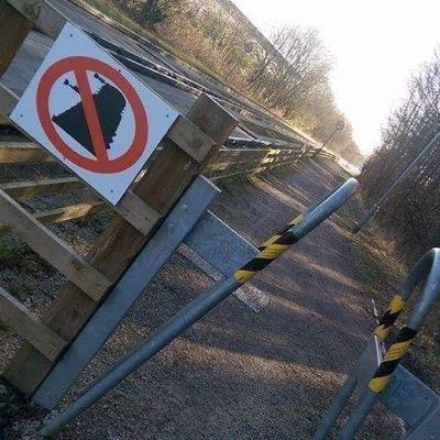 EyeSpySign's profile picture. Random road signs, sights and etchings spotted in and around the UK