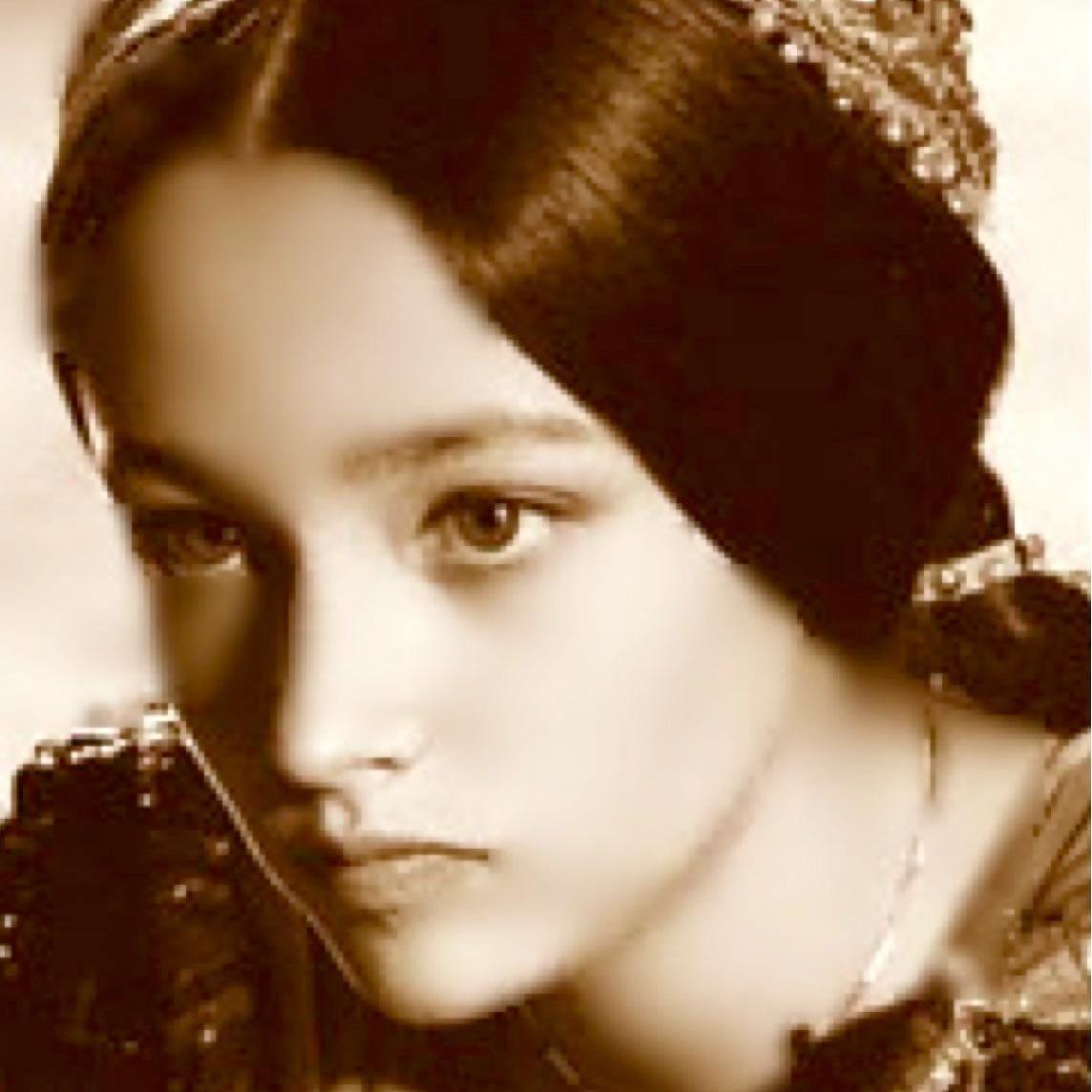 Olivia Hussey picture photo Olivia Hussey