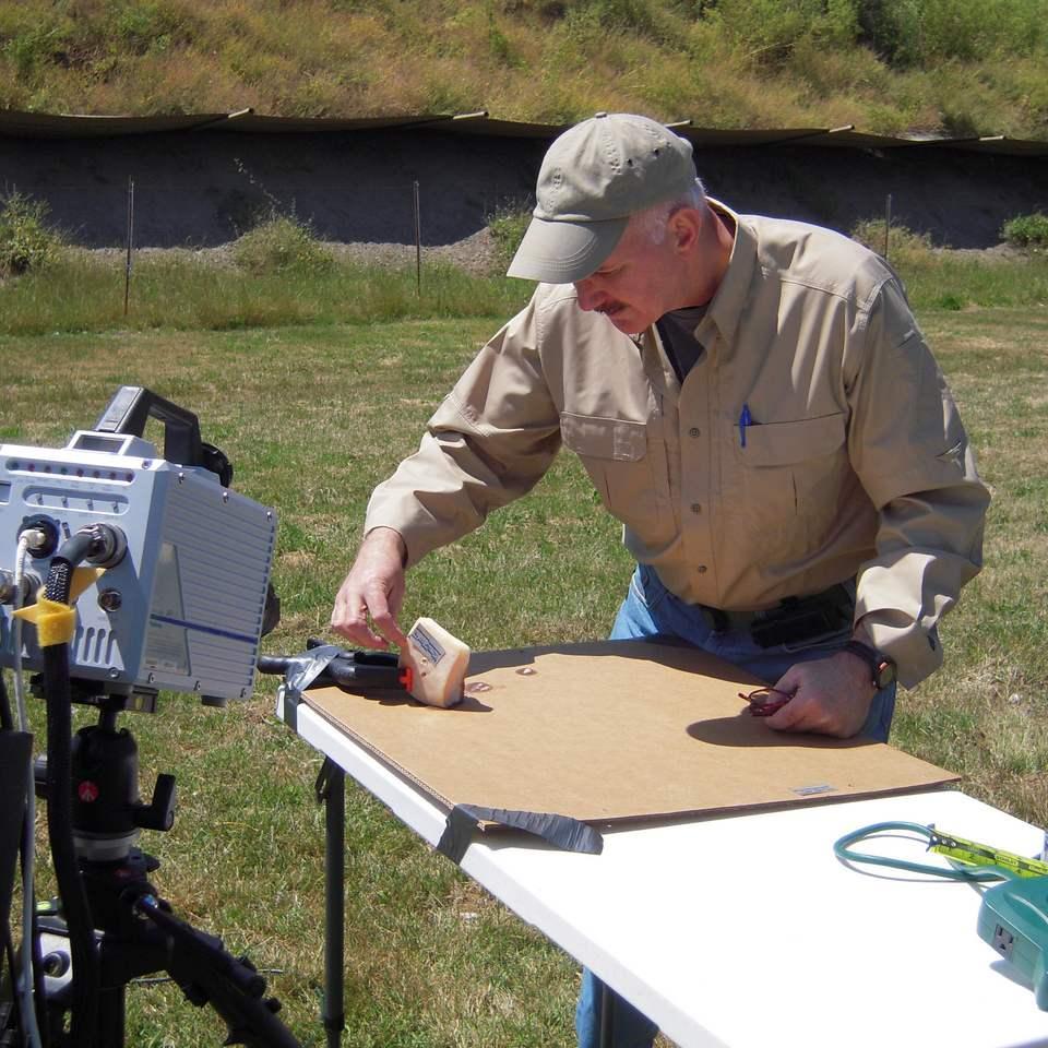 Certified Senior Crime Scene Analyst. Special interest in shooting incidents and the dynamics of Force Science. I'm also a Certified Forensic Photographer.