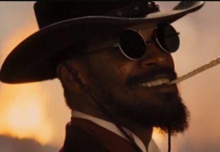 SoyTuMandingo's profile picture. Con una tercera pierna meramente privilegiada. 
Compartiendo mi extensa y algo mamona propiedad intelectual... México D.F.