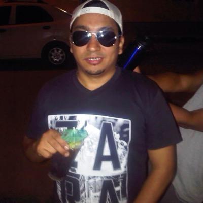 danielink80's profile picture. Profesional en el área de salud instrumentista oftalmológico y docente en farmacología ..