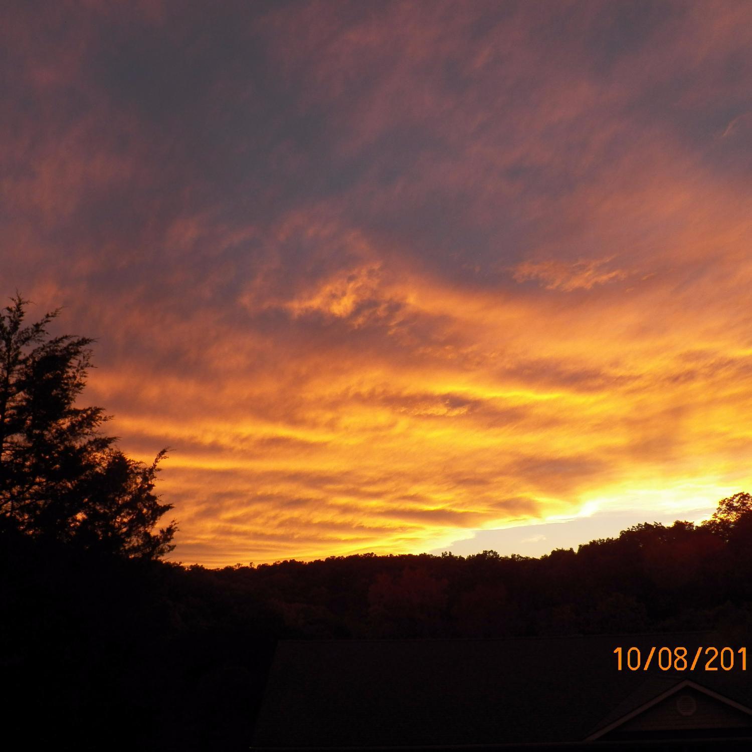 Broadcast Meteorologist on WTOP. My mountain home just west of Front Royal is host to 4 seasons of interesting weather.