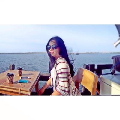 Rarasabian's profile picture. Disederhanakan. Line @rarasabian
