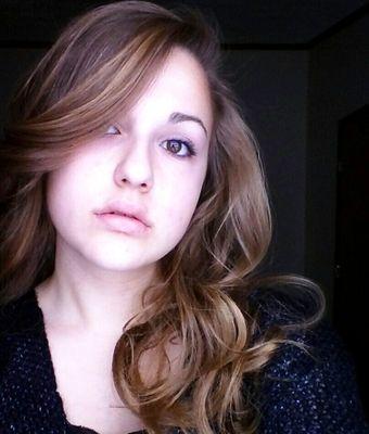 premiumgarbage's profile picture. 