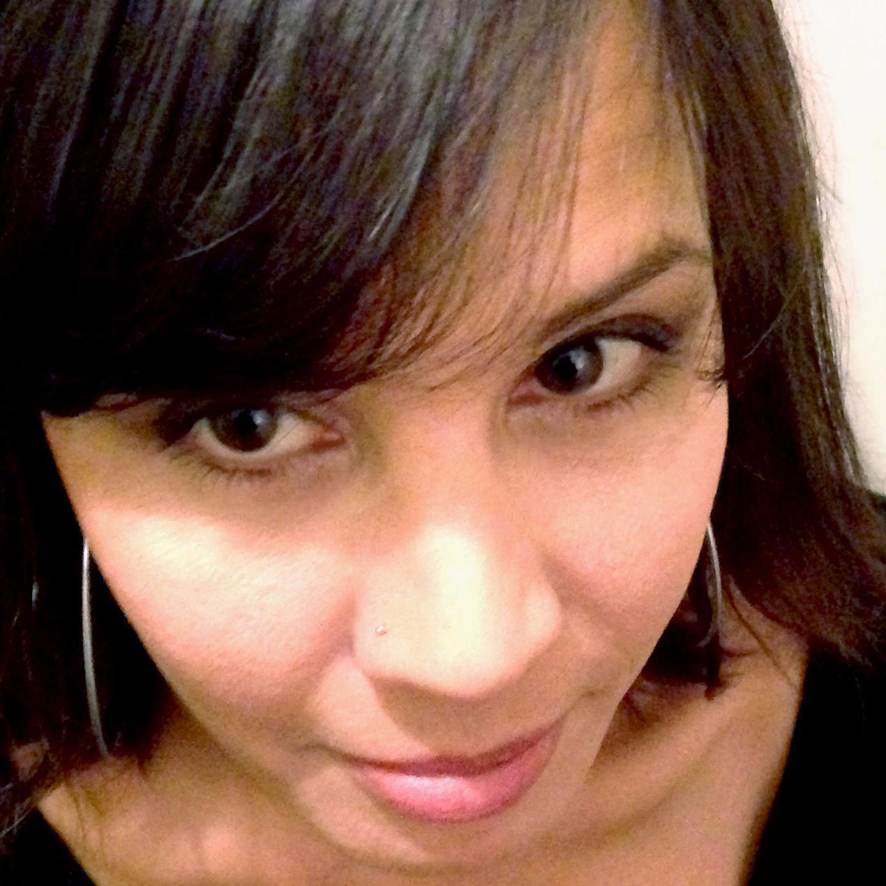 Tina Plantamura: author, mother, seamstress, wife, and almost everything else. Find me on @upworthy and a bunch of other places. #binders #oldladyskillz