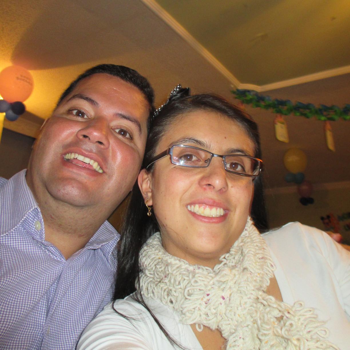 AndreayDavid_LG's profile picture. Somos #emprendedores que mejoramos nuestro #estilodevida, trabajamos con #internetonline