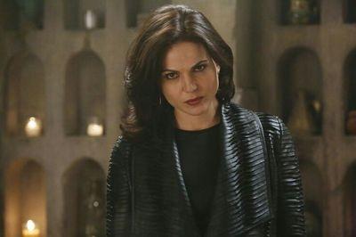 I am Regina, your Evil Queen, but I just prefer Queen.  |#OutlawQueen| Single | Straight |