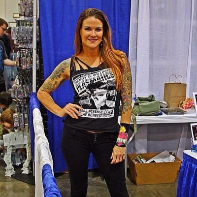 4 time women's champion and the original redhead of the business. I fly in the air and then pull my opponents down for the pin. [RP] ||@AmyDumas' twin||