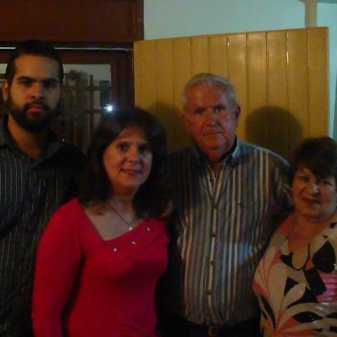 AndresY_'s profile picture. Estudiante de Periodismo y Baterista de @Future_Invasion