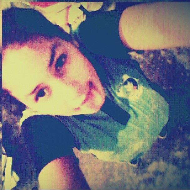 a_Z12302220's profile picture. #PropiedadDeCandeCamors