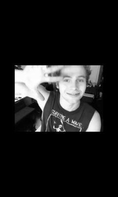 ¿Alex Ramos & 5sos?