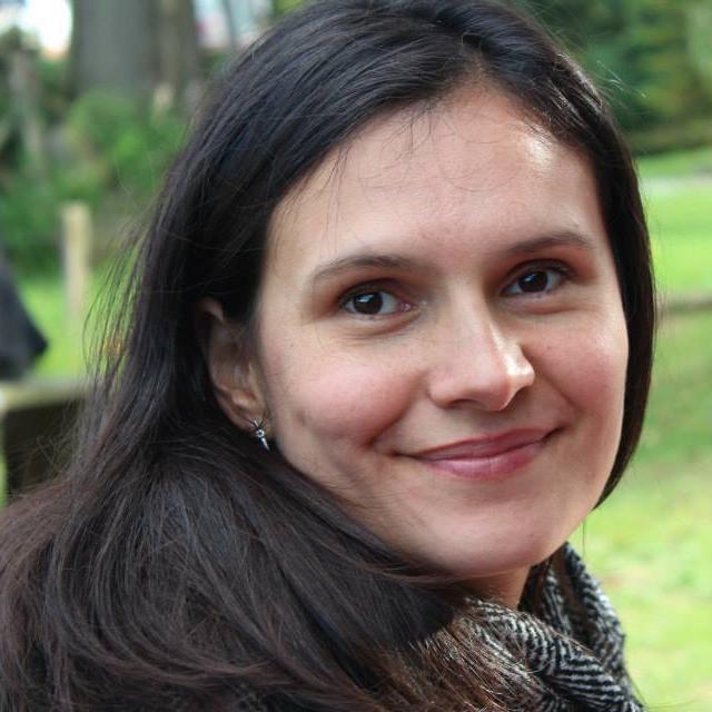 Diseñadora UNAL, MFA Interactive Media & Environments Hanze Universiteit Groningen