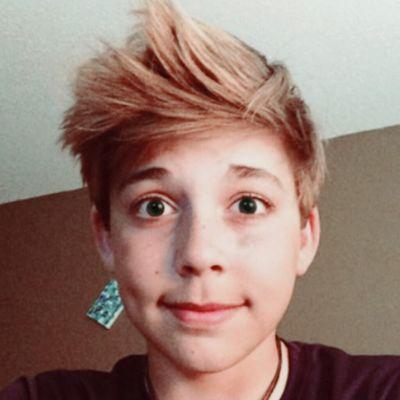 I'm Spike!, I'm a thirteen year old Transboy.I will always be a Ashford in my head, dad is @MasterAndrewP
|RP|OC|Trans|BI