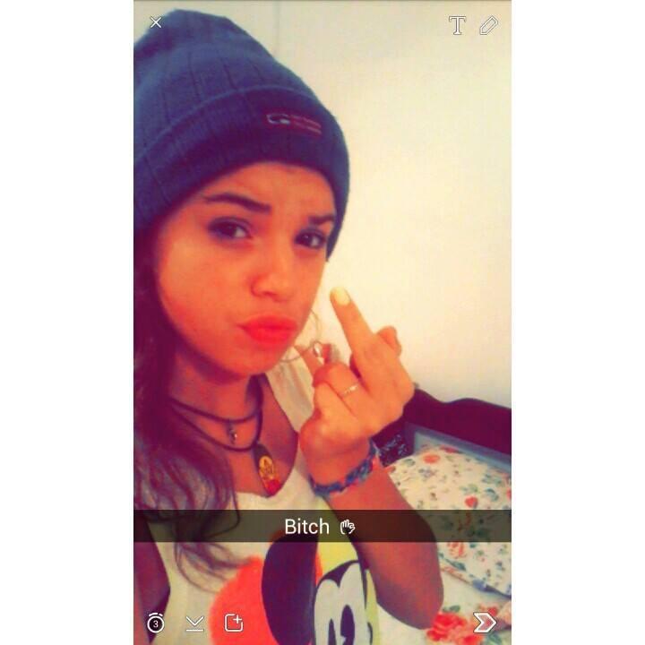 Sou Hunter! #SPNALWAYS Lovatic e Potterhead tbm. Fã de AC/DC,Beatles e Kansas..Inos:Carry on my wayward son e Skyscraper!! :3 Intaum eh isso,vlw flw'