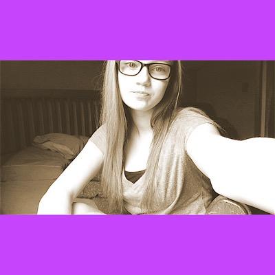 This is my back up twitter! 

Follow my main @HaleyW2021