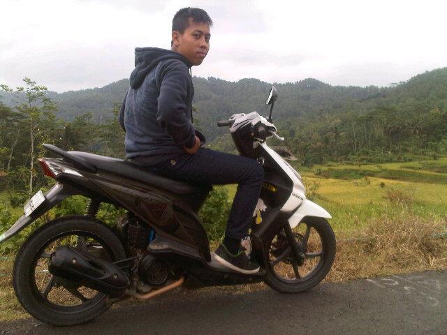 Assegaf_Iqball's profile picture. ♥||Manchester United Team Favorit Saya♥ || THE KING OF #EROPA || PSCS♥ Tumpah Darahku || THE #KING OF INDONESIAN ♥|| PSCS CILACAP AND MANCHESTER UNITED ♥ ♥||