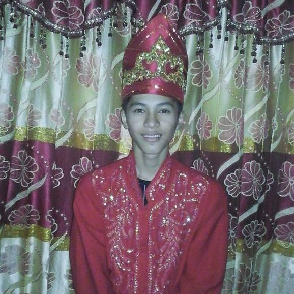 Hendra_Jr1198's profile picture. 