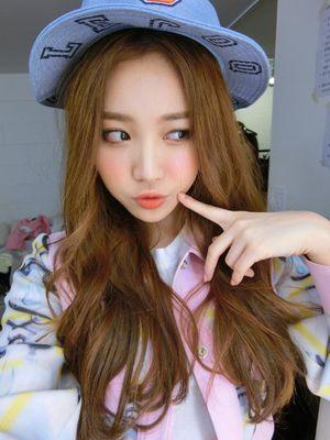 Parody of Girl's Day's member 김아영 #WeAreGsD | always♥CC ILT SF |