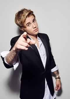 hola soy un pandicoroniosaurus y te comere en la noche=)
I'M BELIEBER BITCH