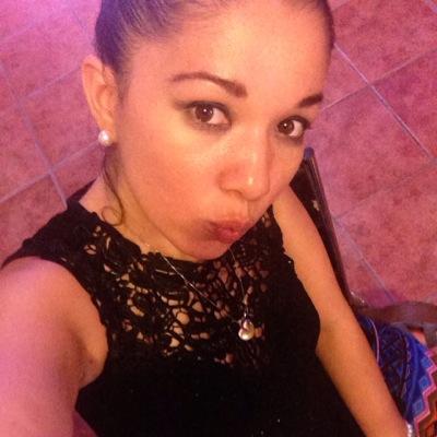 Las mejores cosas de la vida , no son cosas ; son momentos , emociones , recuerdos y lecciones :) vivir para ser feliz , la trankilidad y el amor sincero 3