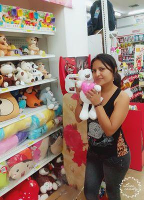 nurse ,professional driver, facebook : Yessenia almache